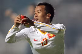 Mai Tiến Thành: Vượt cả Công Vinh, Văn Quyến và suất "học bổng" cười ra nước mắt