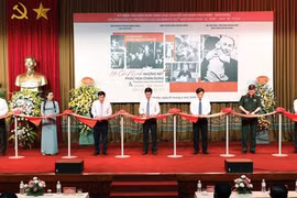 Khai mạc trưng bày chuyên đề "Hồ Chí Minh - Những nét phác họa chân dung"