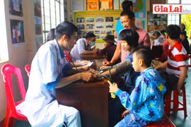 Ngày hội Thầy thuốc trẻ làm theo lời Bác