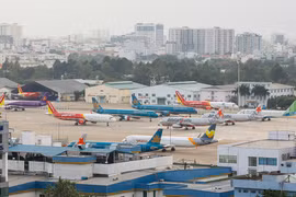 "Ông lớn" hàng không đồng loạt báo lỗ nghìn tỷ, Vietjet lần đầu tiên lỗ nặng vì Covid-19