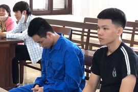 Đánh bạn lún sọ chỉ vì bạn 'không cho điếu thuốc'