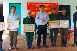 Đảng bộ Công ty Cao su Mang Yang lãnh đạo vượt qua khó khăn, phát triển sản xuất kinh doanh