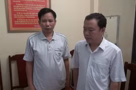 Bắt bí thư đảng ủy xã và cán bộ địa chính lạm quyền khi thi hành công vụ