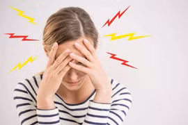 Uống nước có thể chữa đau đầu hay không?