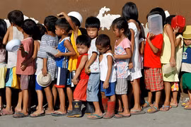 Thêm 86 triệu trẻ em có nguy cơ đói nghèo vì Covid-19