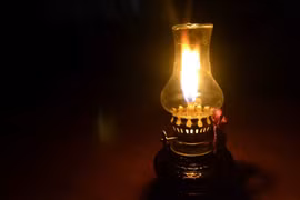 Những chiếc đèn dầu kỳ diệu