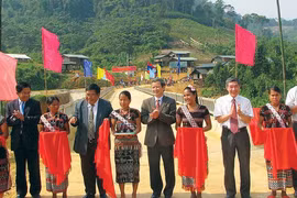 Nghĩa tình nơi biên cương