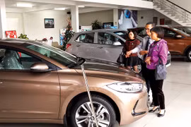 Ôtô con được đà giảm giá mạnh,riêng dòng xe này lập tức tăng lên