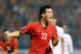 Nhà vô địch AFF Cup 2018 Nguyễn Tiến Linh lãng tử nay đã khác