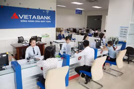 Khách hàng tố mất 170 tỷ đồng, VietABank nói gì?