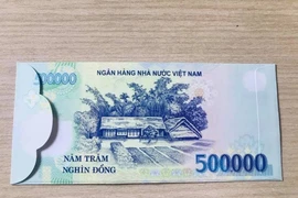 Bao lì xì bằng 'tiền 500 ngàn đồng' gây sốt thị trường Tết