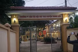Tin mới nhất vụ hiệu trưởng ở Phú Thọ bị tố lạm dụng nhiều NS