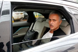 MU phải trả 22,5 triệu Bảng tiền đền bù cho Mourinho