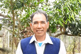 H'Nhưt - cán bộ Mặt trận tiêu biểu