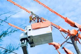 Đầu tư gần 12.000 tỉ đồng cho đường dây 500 kV mạch 3