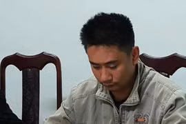 Đối tượng dùng dao bầu đâm chết bạn nhậu ra đầu thú