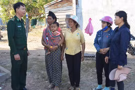 Những người con của làng