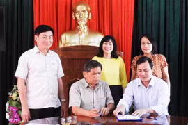 Ban Dân vận Tỉnh ủy-Hội Nhà báo tỉnh ký kết chương trình phối hợp