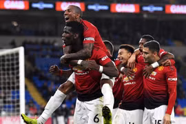 MU vs Huddersfield: Thừa thắng xông lên