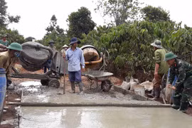 Làng Bui: Phấn đấu về đích nông thôn mới