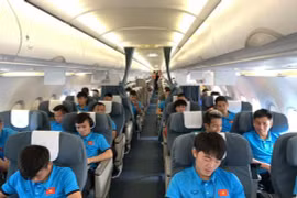 Đưa "siêu máy bay" đón tuyển Việt Nam từ Malaysia về nước