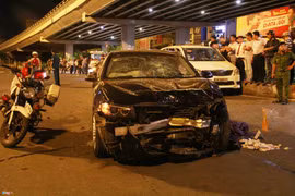 Phụ nữ uống rượu lái xe: Những thảm họa chết người