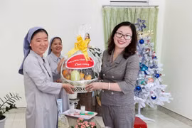Chúc mừng Giáng sinh đến phụ nữ các dòng tu