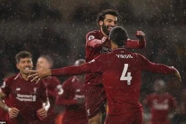 Nhẹ nhàng đánh bại Wolves, Liverpool tiếp tục dẫn đầu Premier League