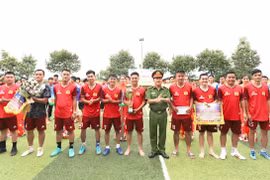 Công an huyện Đức Cơ vô địch giải bóng đá 5 người