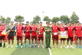 Công an huyện Đức Cơ vô địch giải bóng đá 5 người