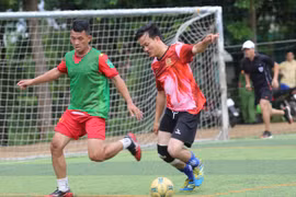 Chư Prông: 8 đội bóng tham gia giải bóng đá 5 người