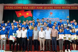 Gia Lai: Tặng bằng khen cho 44 gương tiêu biểu "Tuổi trẻ sáng tạo"