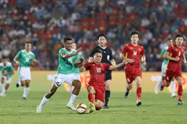 Ngôi sao tỏa sáng, U23 Việt Nam thắng tưng bừng ngày mở màn