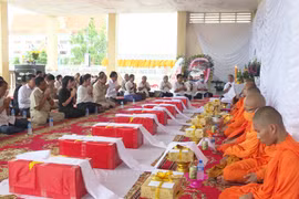 Ban Chuyên trách 2 tỉnh Gia Lai và Stung Treng tổ chức lễ cầu siêu cho các liệt sĩ
