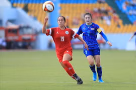 Thắng bán kết, tuyển nữ Thái Lan chờ tuyển nữ Việt Nam ở trận chung kết