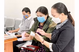 Gia Lai: Đẩy mạnh chi trả chế độ bảo hiểm xã hội qua thanh toán không dùng tiền mặt