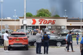 Xả súng ở New York, ít nhất 10 người thiệt mạng