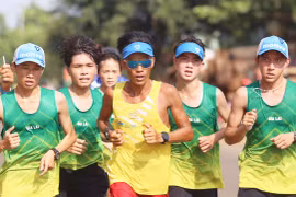 "Người không phổi" Nguyễn Văn Long đã cán đích ở mũi Cà Mau