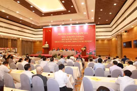 Nâng cao đạo đức cách mạng là sức mạnh chống chủ nghĩa cá nhân