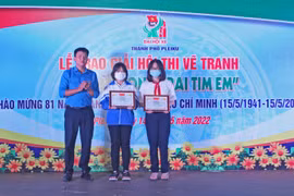 Pleiku: Trao giải hội thi vẽ tranh "Đoàn trong trái tim em"