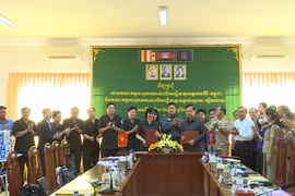 Ban Chuyên trách tỉnh Gia Lai hội đàm với Ban Chuyên trách tỉnh Ratanakiri