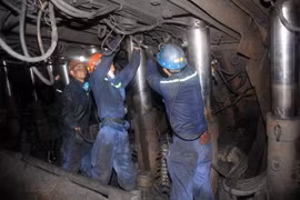 Quảng Ninh: Điều tra vụ công nhân mỏ than tử vong bất thường dưới lò sâu