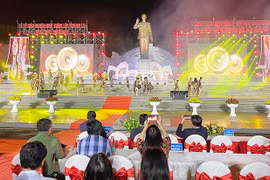 Ngoại giao văn hóa "đi tắt" để "đón đầu"