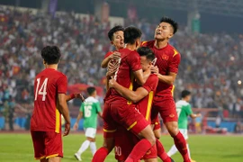 Highlights U.23 Việt Nam 3-0 U.23 Indonesia: 'Đoàn quân sao vàng' khởi đầu suôn sẻ