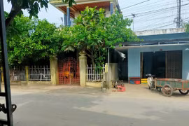 Xem xét kỷ luật Bí thư Đảng ủy xã sai phạm quản lý đất đai