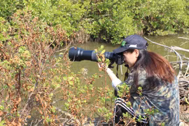 Chim trời phiêu du ký: 'Tín đồ' đặc biệt