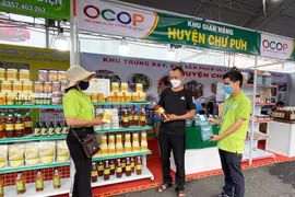 Hội chợ triển lãm thương mại, giới thiệu sản phẩm OCOP: Doanh số bán hàng hơn 5,6 tỷ đồng