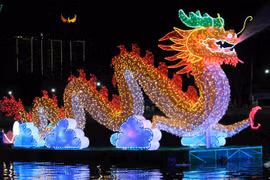 Độc đáo Đêm hoa đăng Ninh Kiều - Cần Thơ