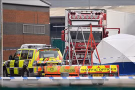 Vụ 39 thi thể trong xe tải ở Anh: Bắt giữ thêm 1 đối tượng người Bắc Ireland