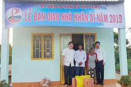 TP. Pleiku: Trao nhà nhân ái cho hộ nghèo